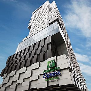 Holiday Inn Express Bangkok Siam, An Ihg Hotel